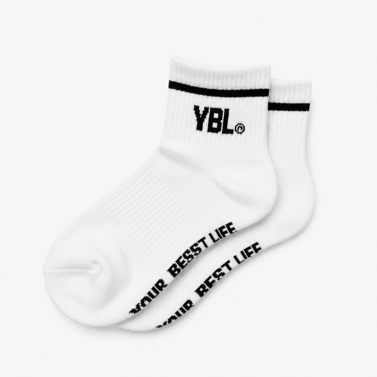 THE ESSENTIAL ANKLE SOCKS IN BLACK